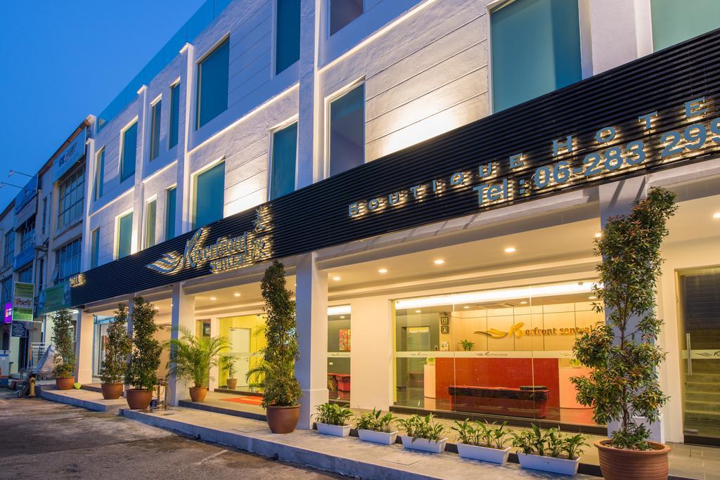 Riverfront Sentral Hotel Malacca Exterior photo