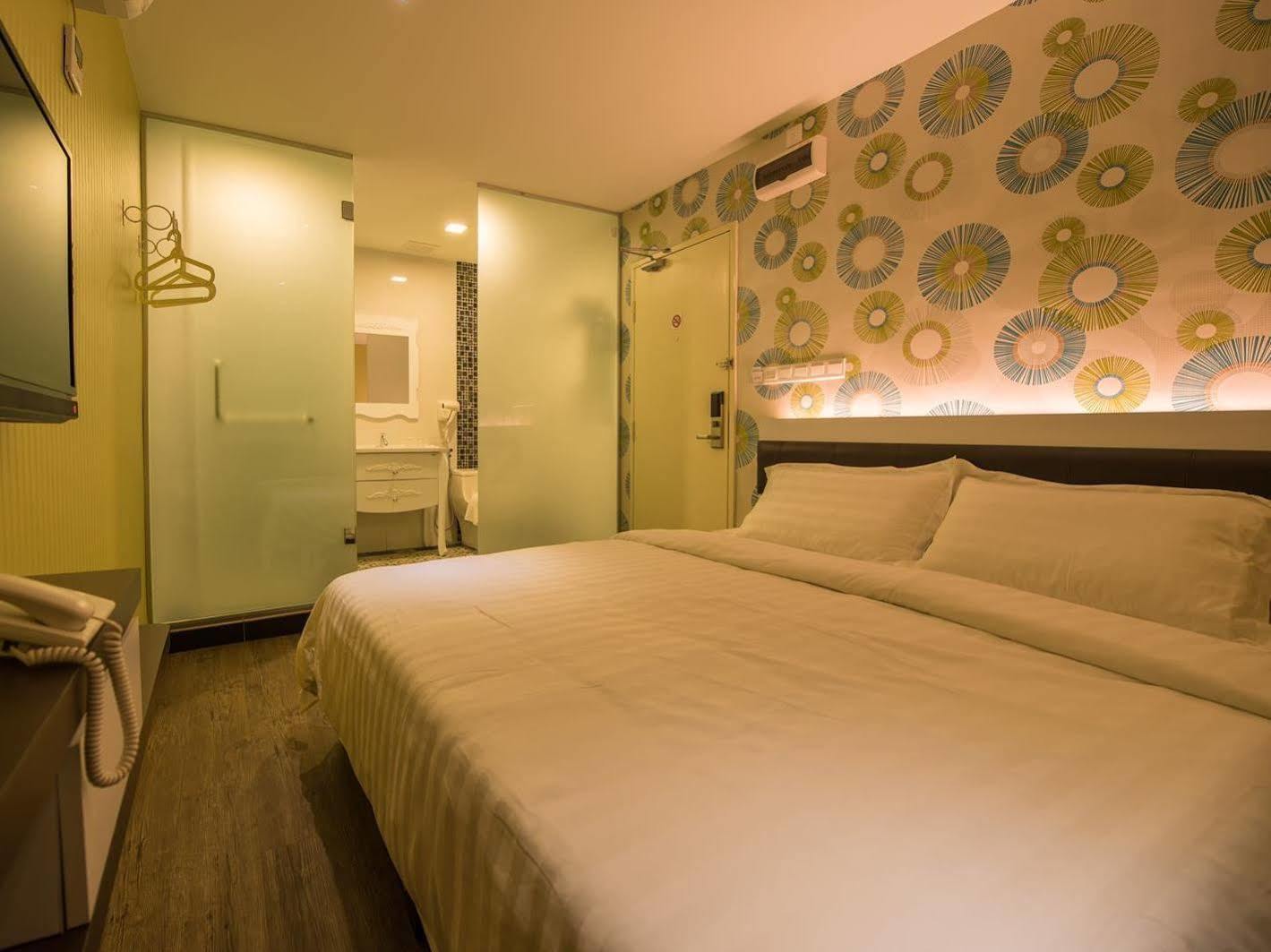 Riverfront Sentral Hotel Malacca Exterior photo